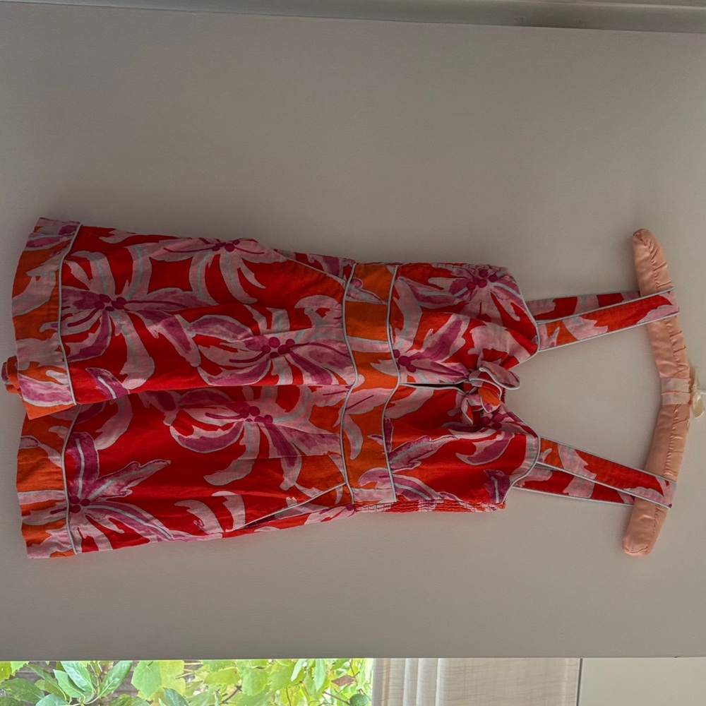 House of Harlow 1960 Pink and Orange Patterned Shorts